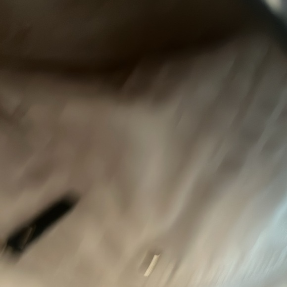 Kate Spade Black Purse⚫️ ‼️PRICE DROP‼️ - Picture 10 of 15